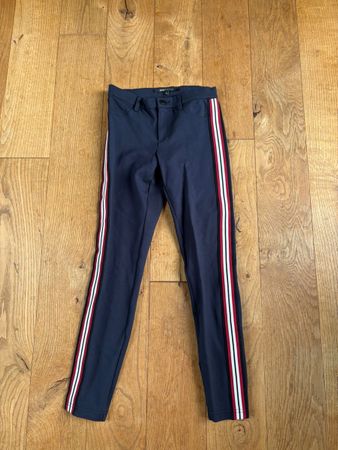 Damen Hose ONLY Grösse XS dunkelblau mit Streifen