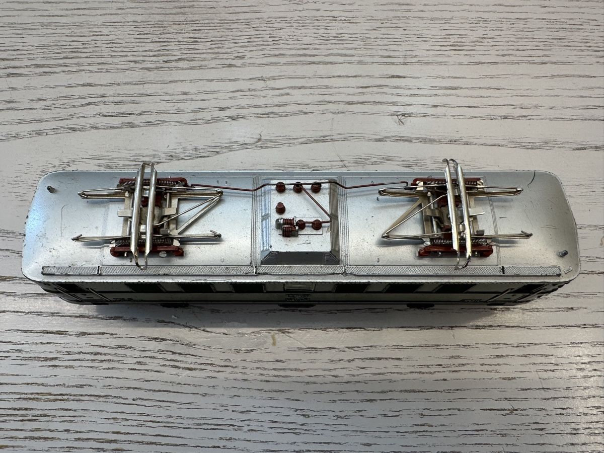 Märklin Modellini di ferrovie: Märklin 3036 ÖBB BR 1141 – Usato da Lupsingen venduto da New-Haven 4