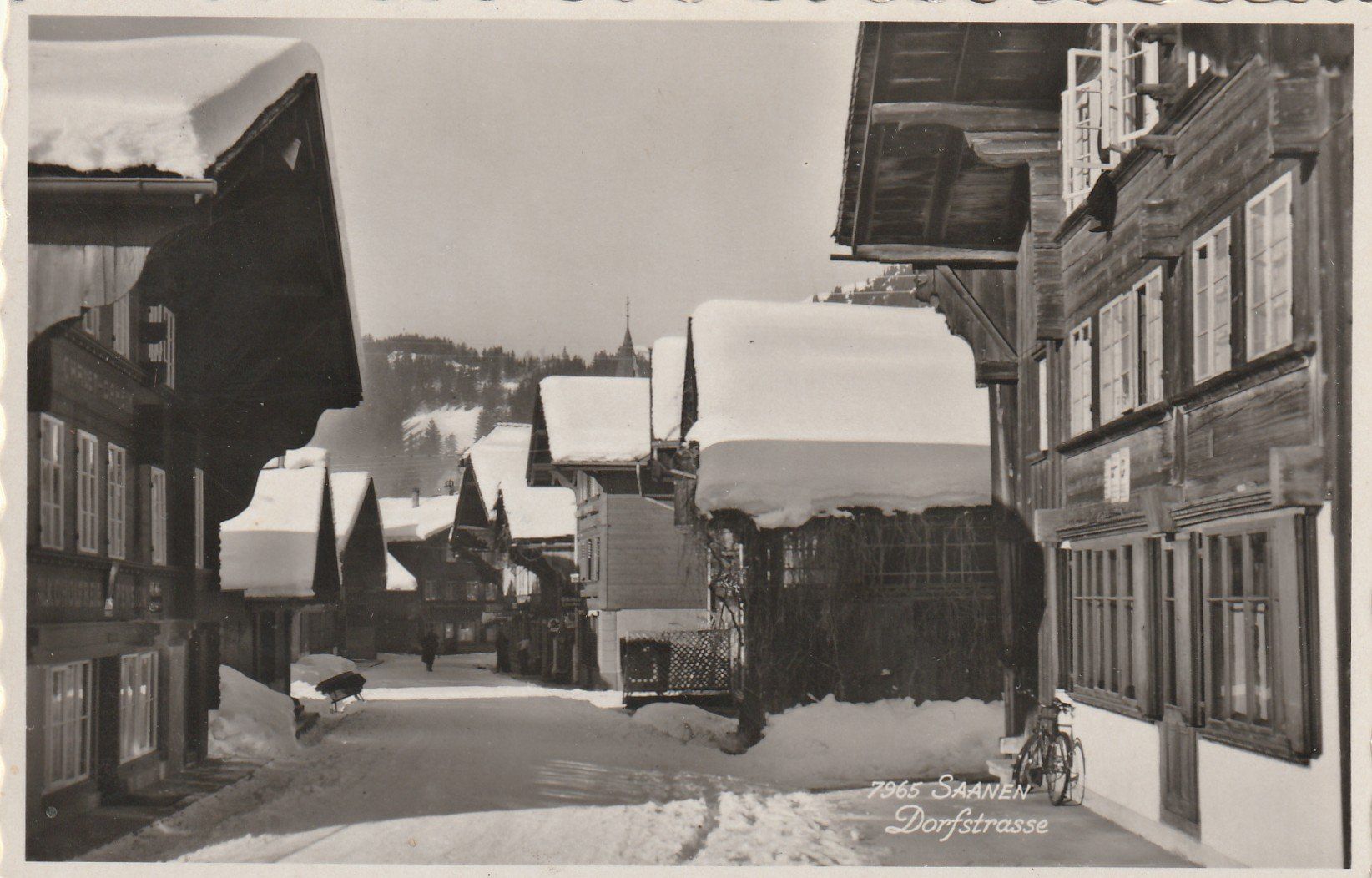 Cartoline postali: Saanen Dorfstrasse  im Winter – Usato da Rorschacherberg venduto da fratovi2