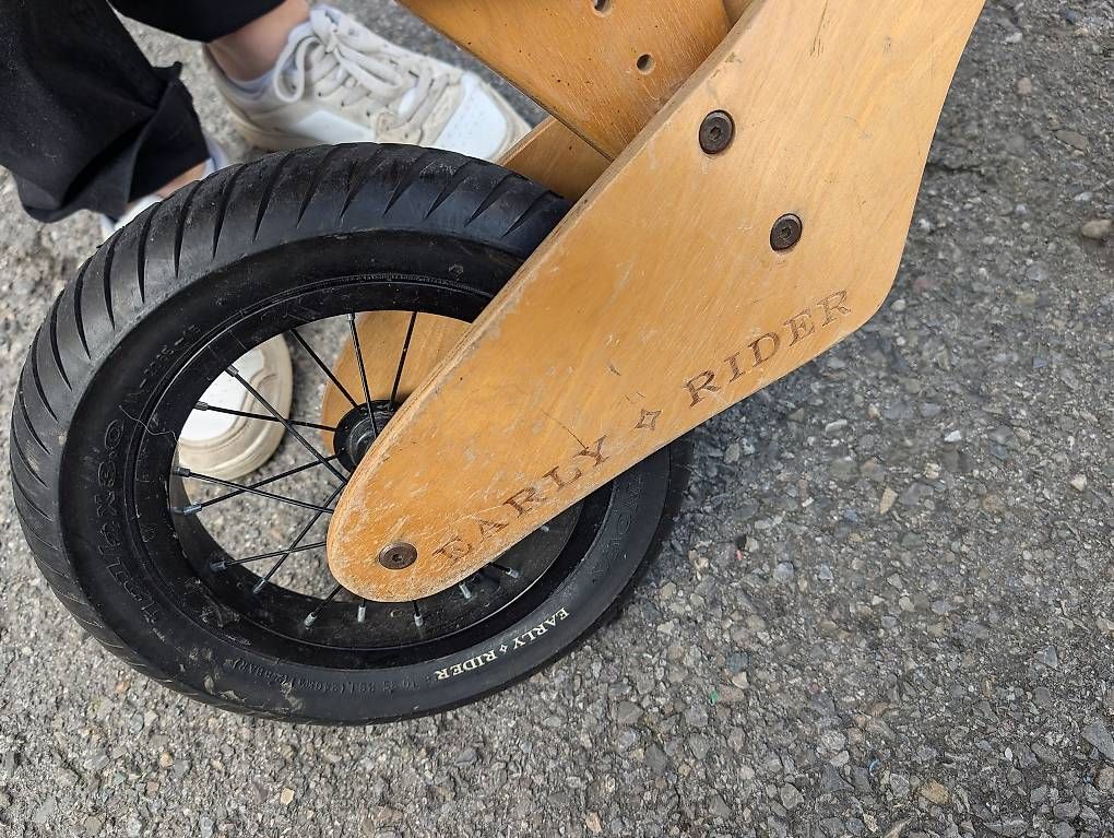 Fahrzeuge für Kinder: Lauflernrad Velo Early Rider – Gebraucht aus Neftenbach von Nadine069 1