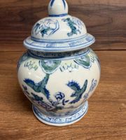 Antike chinesische Porzellan Dose, Blau-Weiss, Vintage!