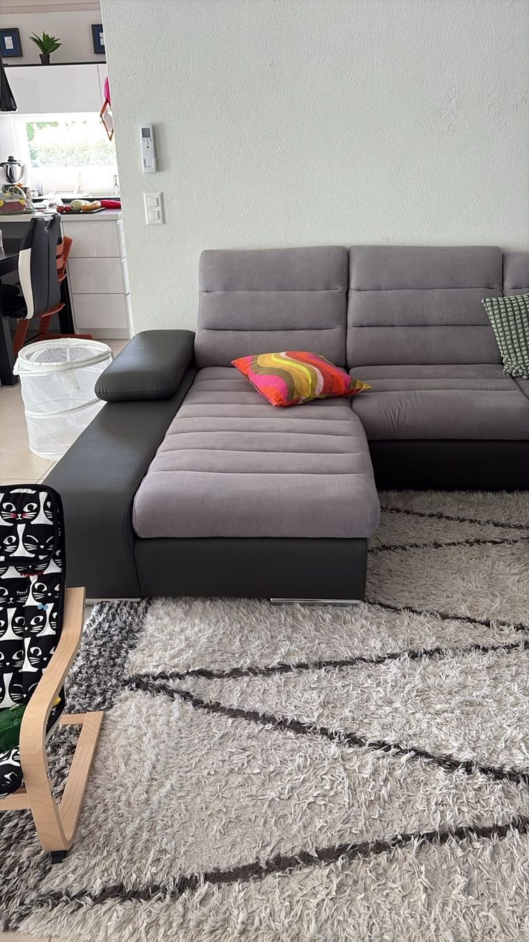 Sofas: grand canapé à Leytron – Gebraucht aus Sion von Sam-stress 1