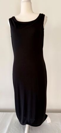Elegantes Midikleid, Schwarz, mit offenem Rücken, Gr. S/36