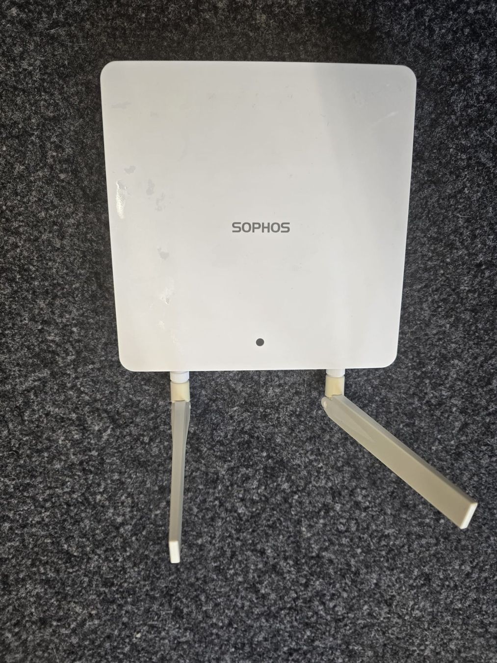 WiFi: Sophos AP 55 Access Point – Usato da Tübach venduto da VGS_Schweiz_AG