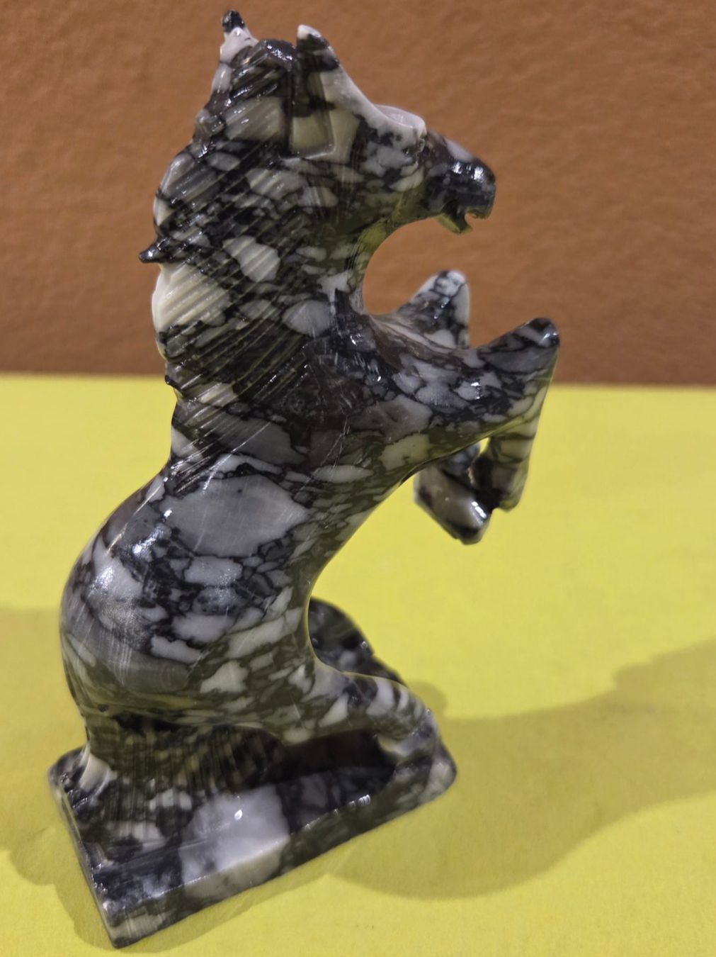 Sculture & Statue: Pferd 12cm aus Marmor – Nuovo (secondo la descrizione) da Roggliswil venduto da Mabelco 2