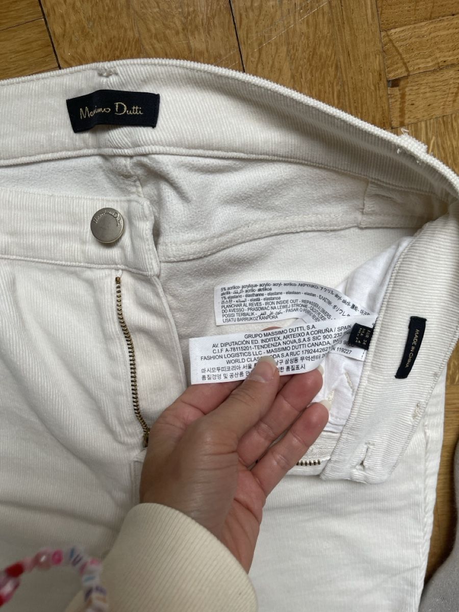 Massimo Dutti Hosen: Massimo Dutti Cord Pants – Neu (gemäss Beschreibung) aus Zug von juliechiara 2