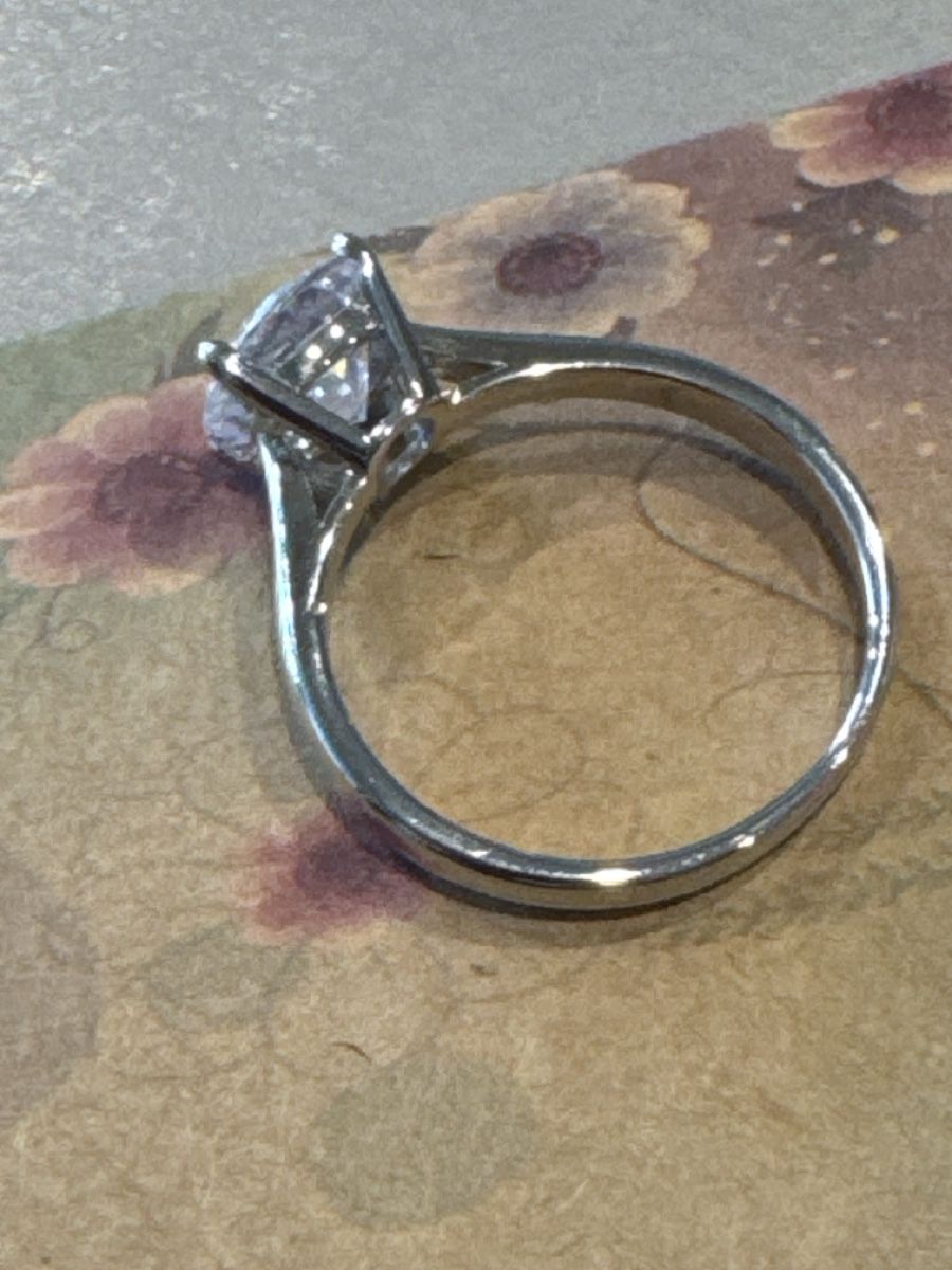 Ringe: Schöner stylischer Solitär, Modeschmuck, ca 20 mm – Neu und originalverpackt aus Lotzwil von Tgdromad 3