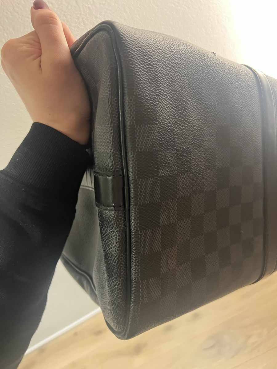 Louis Vuitton Borse: Louis Vuitton Keepall 45 mit Schulterriemen – Usato da Chur venduto da jov_b9cs 8
