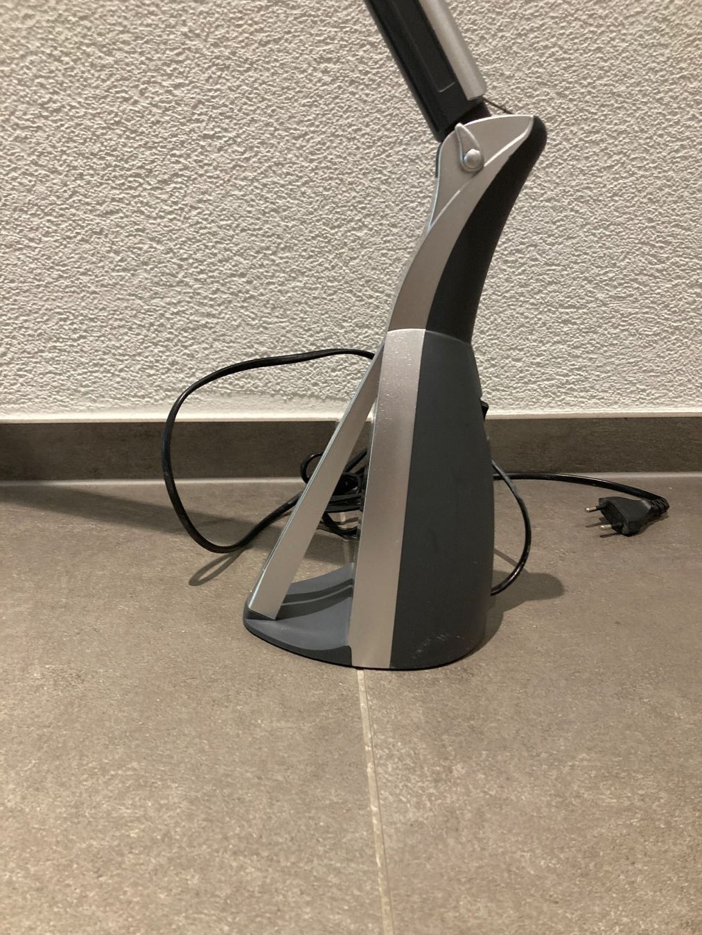 Lampade: Moderne silber-schwarze Designerlampe – Usato da Münchenbuchsee venduto da MaikeWolf 3