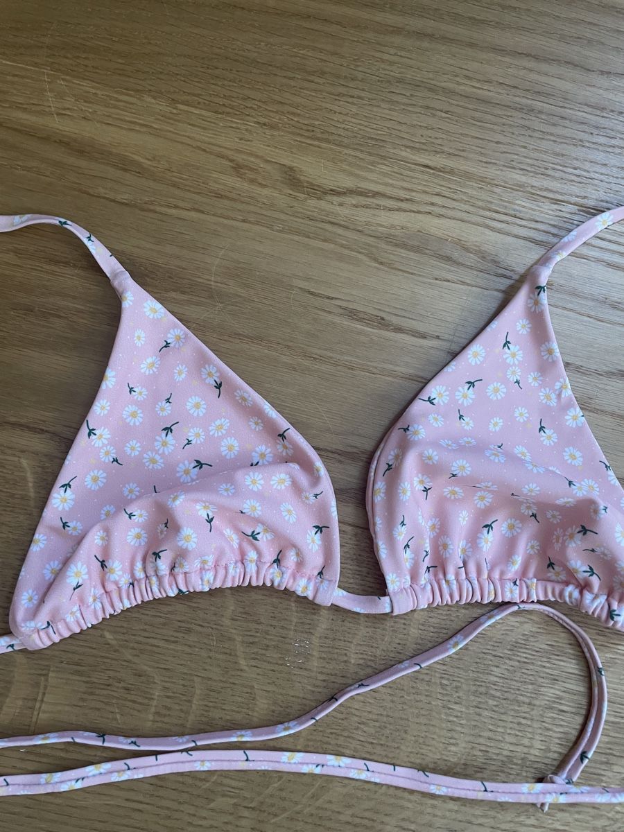 Costumi da bagno & Bikini: Zaful Bikini mit Blumenmuster, Grösse S, Rosa – Nuovo (secondo la descrizione) da Zürich venduto da M500ZH 1