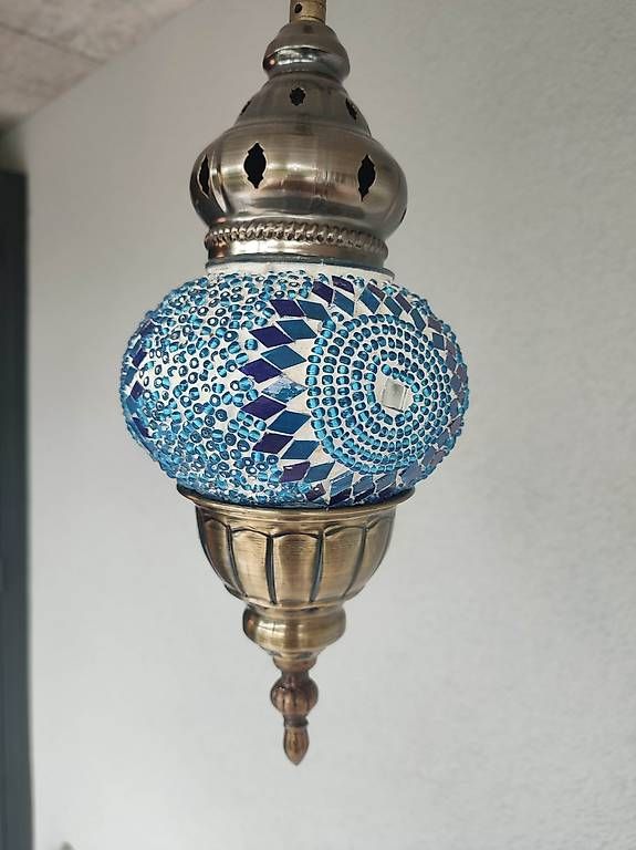 Lampade: Lampe neuf achetée à Marrakech cette année.  – Usato da Bellmund venduto da kariouid69