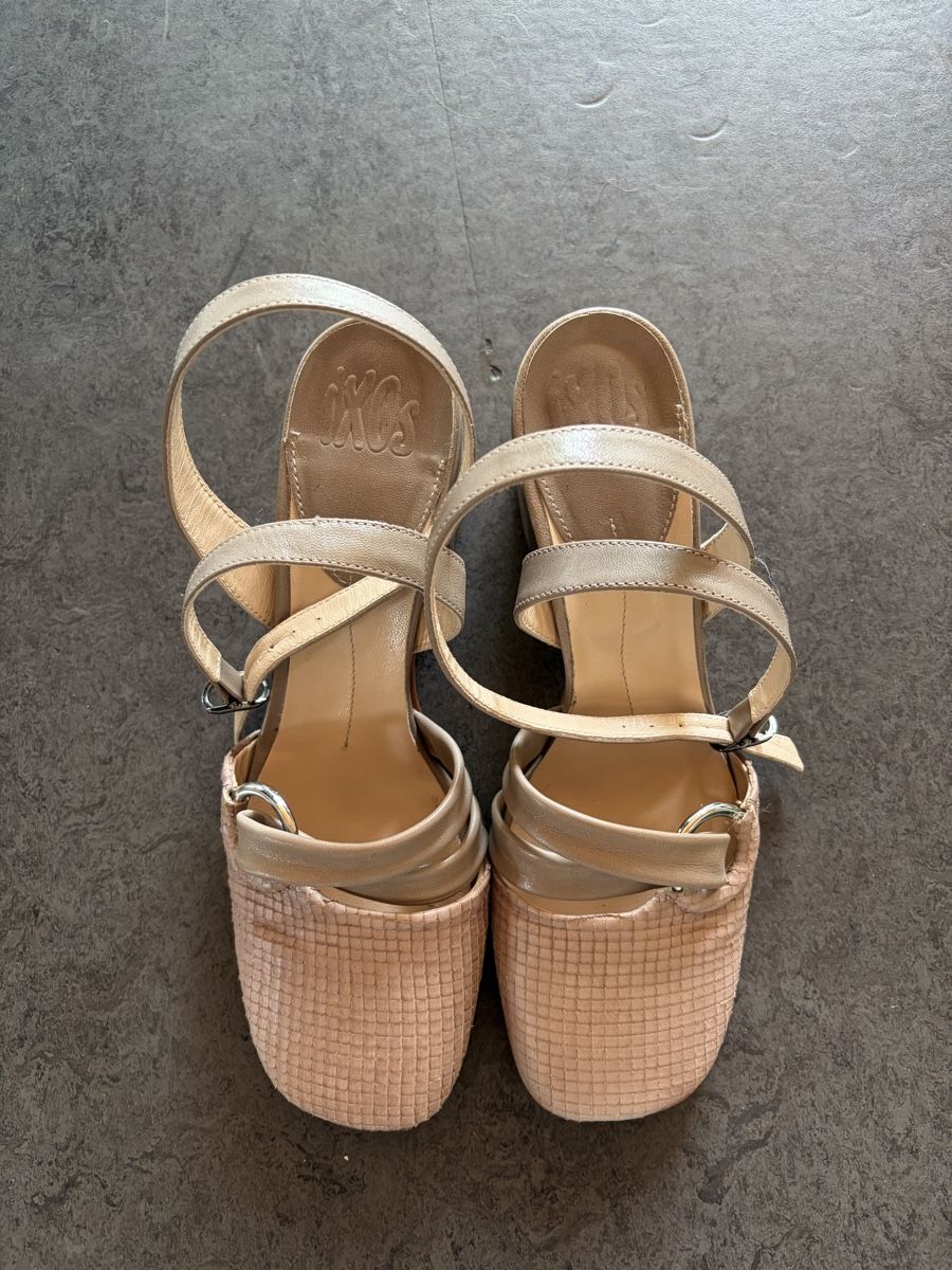 Damenschuhe: Sandaletten Leder  – Gebraucht aus Sevelen von sarah_selina