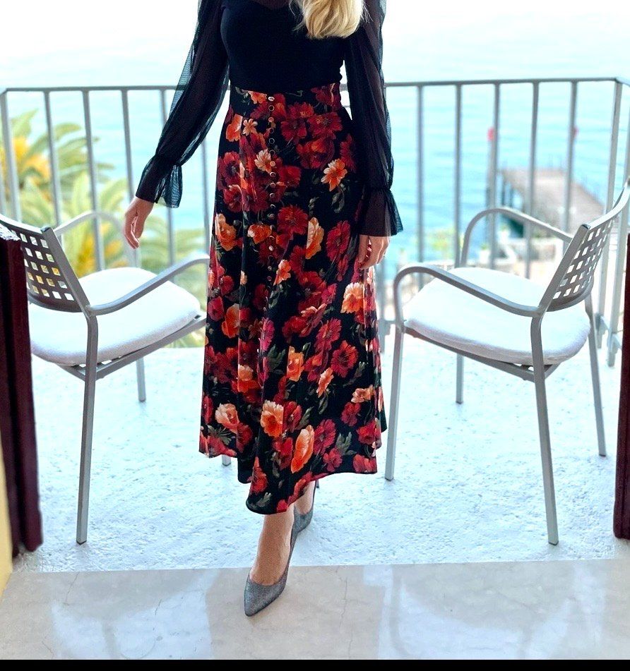 Kooples Röcke: The Kooples Rock Flower Print – Gebraucht aus Wallisellen von Val1990