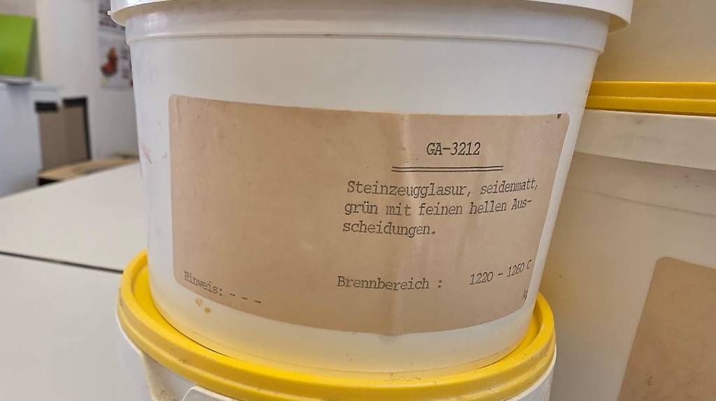 Colori: Glasuren – Usato da Oberentfelden venduto da Maene81 1