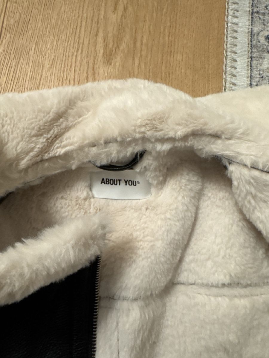 Giacche: About You Winterjacke, Gr. 36 – Usato da Staad SG venduto da ha.al 3