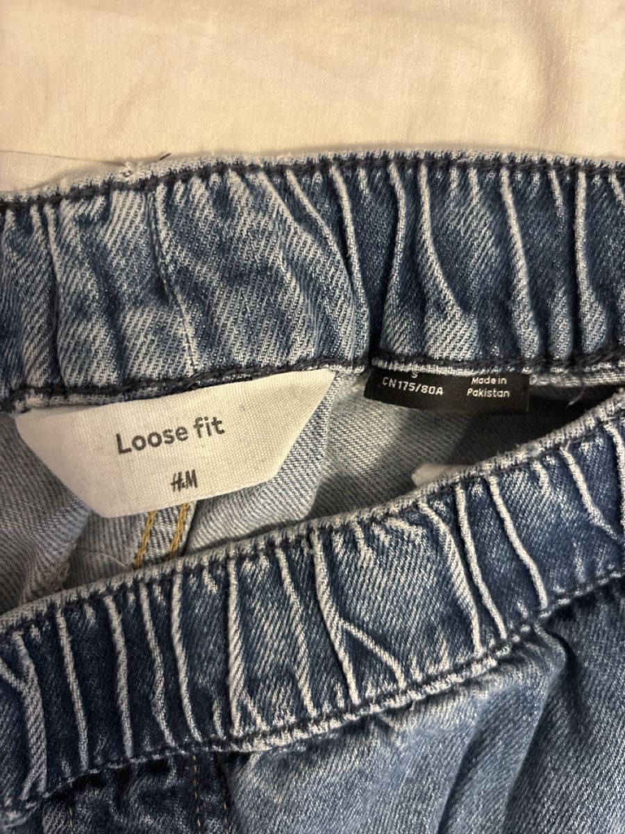 H&M Jeans: Jeans Joggers H&M Grösse S – Usato da Münchenstein venduto da FlavioDe 2