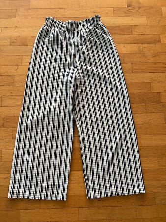 Hosen gestreift Grösse 158