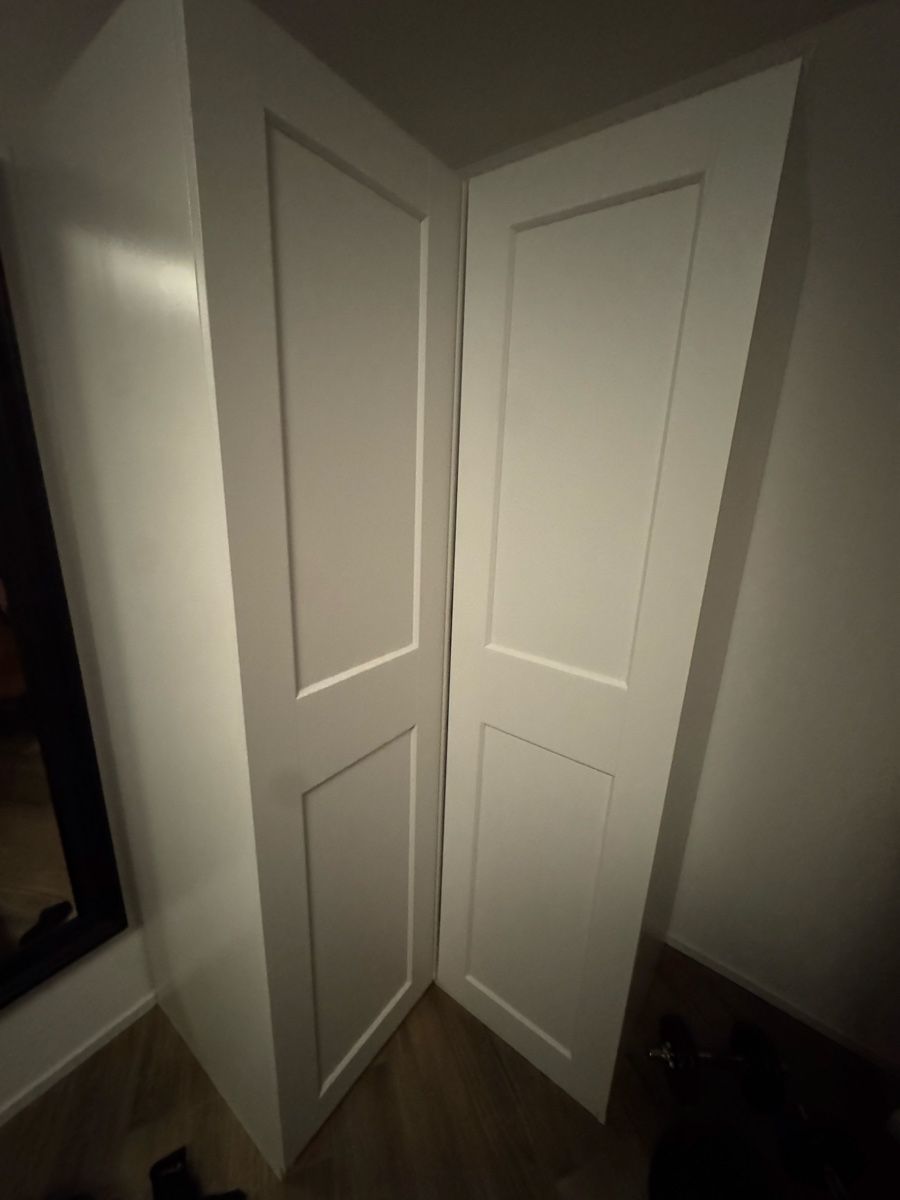 Armoires: Eckschrank Ikea – D'occasion à Uster par Beni2000