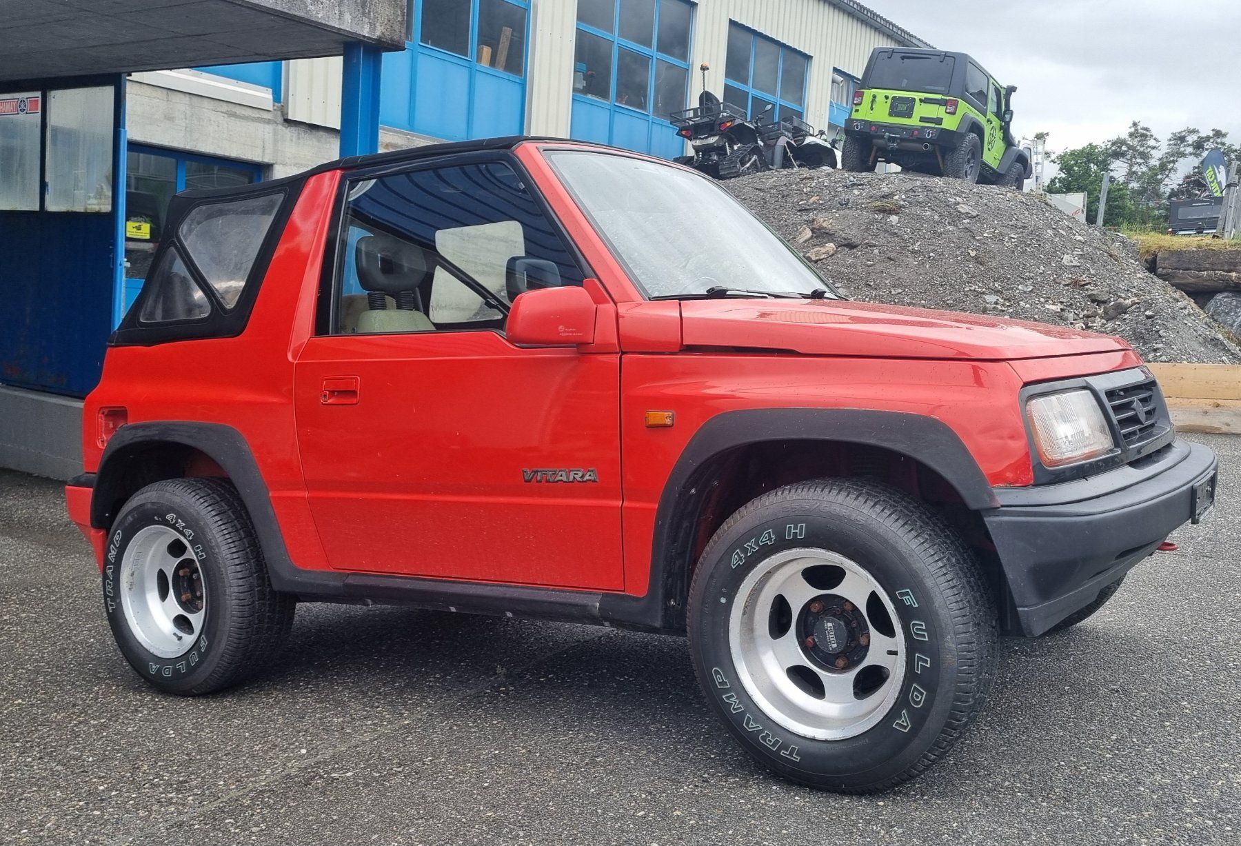 Suzuki Autos: Suzuki Vitara 1.6 4x4 16V – D'occasion à Trimmis par