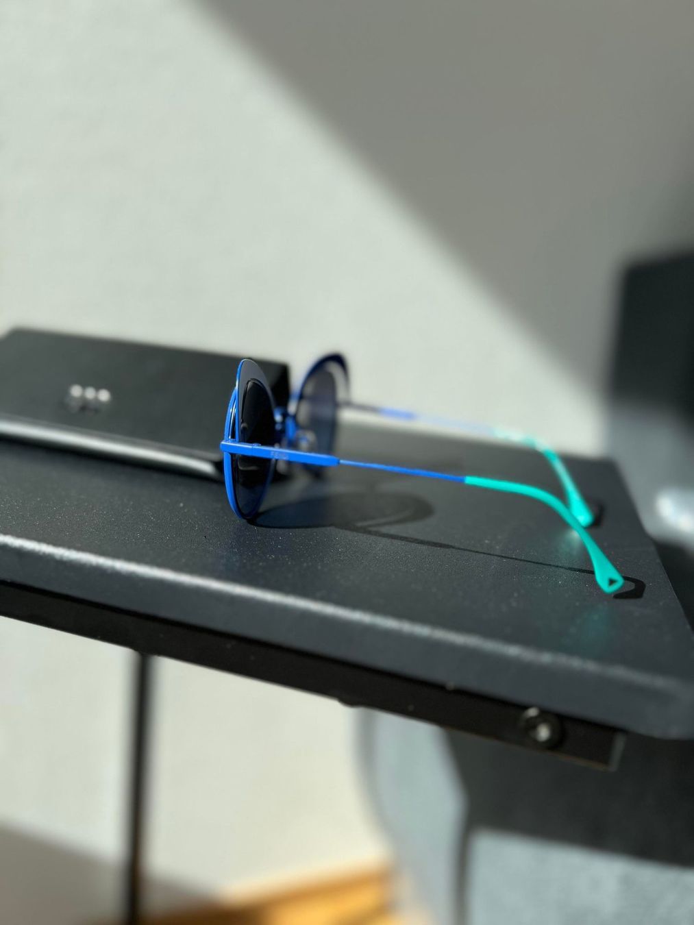 Fendi Occhiali & Lenti: FENDI FF0247/S BLUE Sonnenbrille – Nuovo e nell'imballaggio originale da Riehen venduto da edu_92w7 9