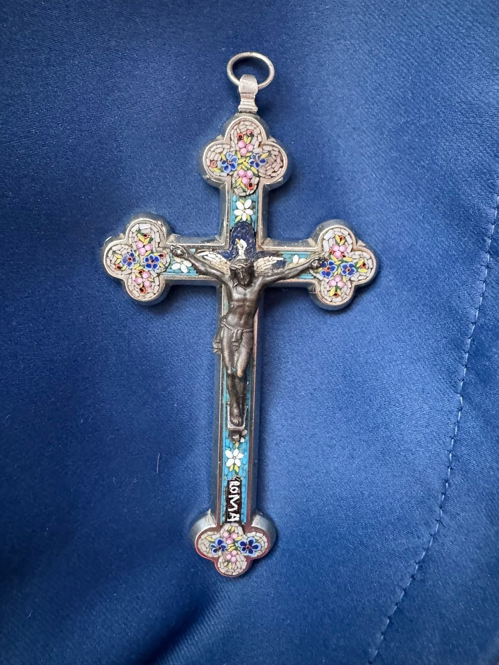 Tutte le decorazioni: Kruzifix mit Mimimosaik, 13cm – Usato da Eschlikon TG venduto da zuzanka80 2