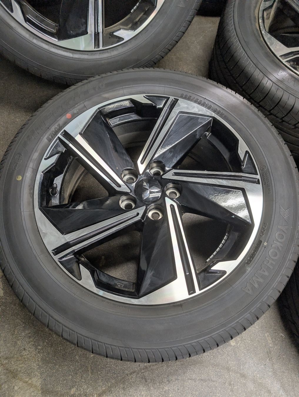 Cerchioni: Mitsubishi Felgen  – Nuovo e nell'imballaggio originale da Dürrenäsch venduto da Pneu-Idris 1
