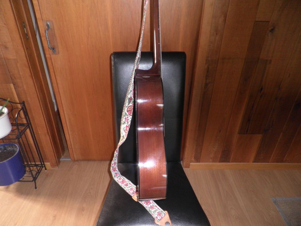 takamine-g124-g-series-classical-guitar-ab-1-chf-gebraucht-in