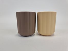 OYOY Kindertrinkbecher Pullo 2 Stück Taupe/Vanille