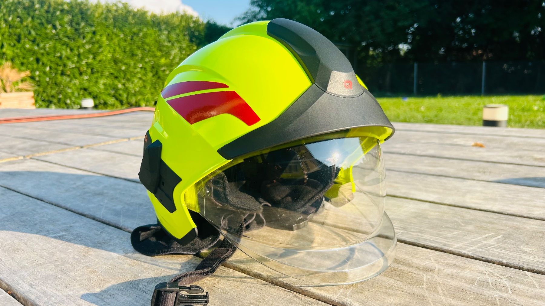 Feuerwehr: Feuerwehrhelm Rosenbauer – Neu (gemäss Beschreibung) aus Hermrigen von Grischu3906 4