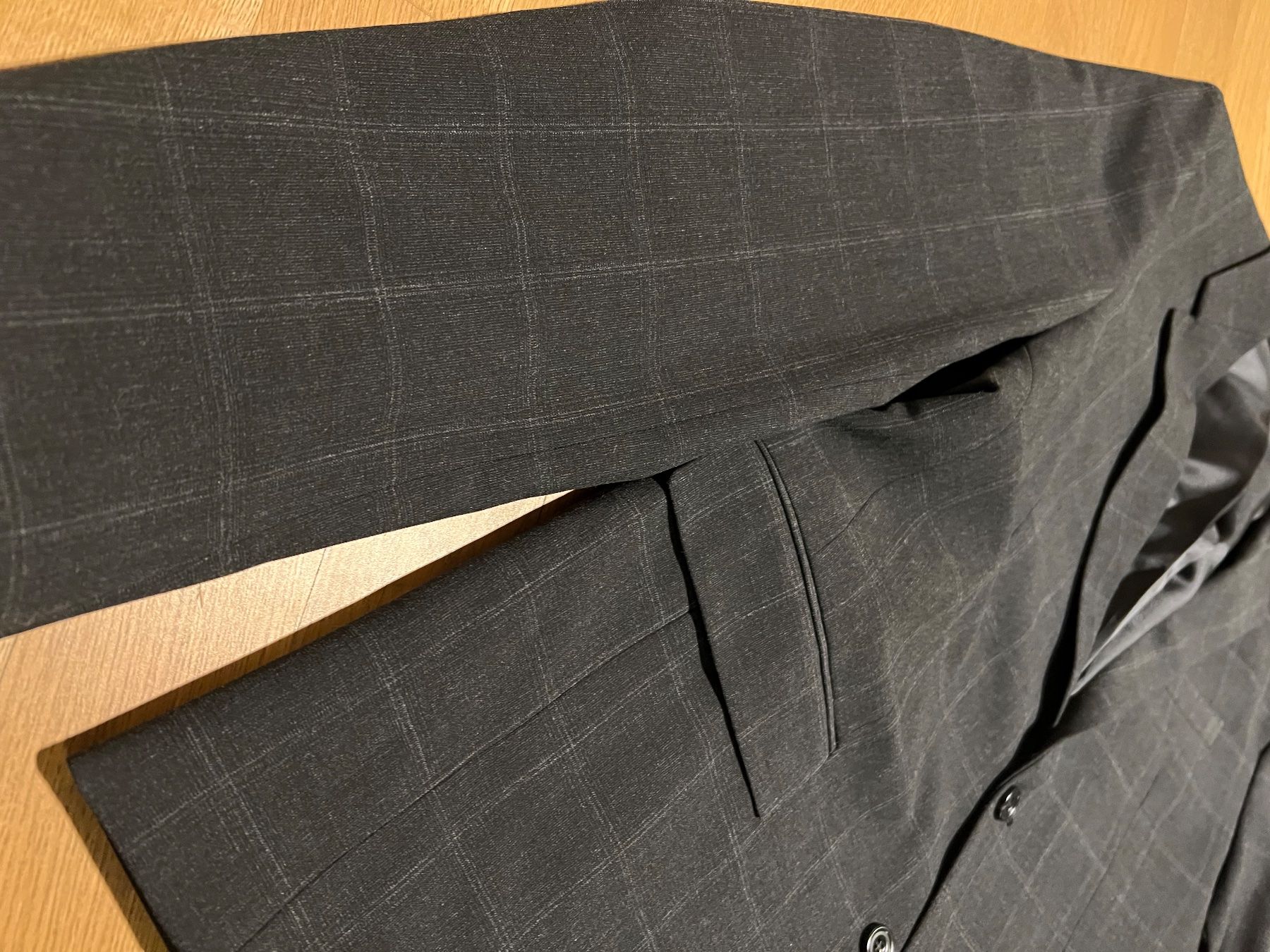 Zara Completi: Blazer ZARA schwarz karriert – Usato da Altendorf venduto da wqv_97 4