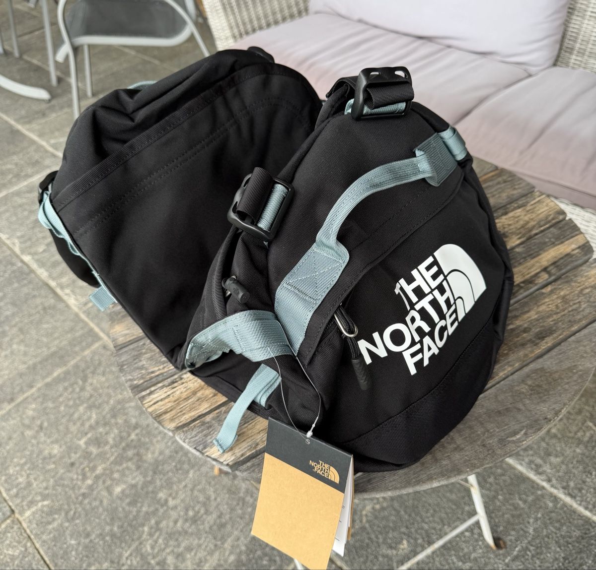North Face Borse: The North Face Base Camp Duffel S, NEU! – Nuovo e nell'imballaggio originale da Walchwil venduto da BackstageBruder