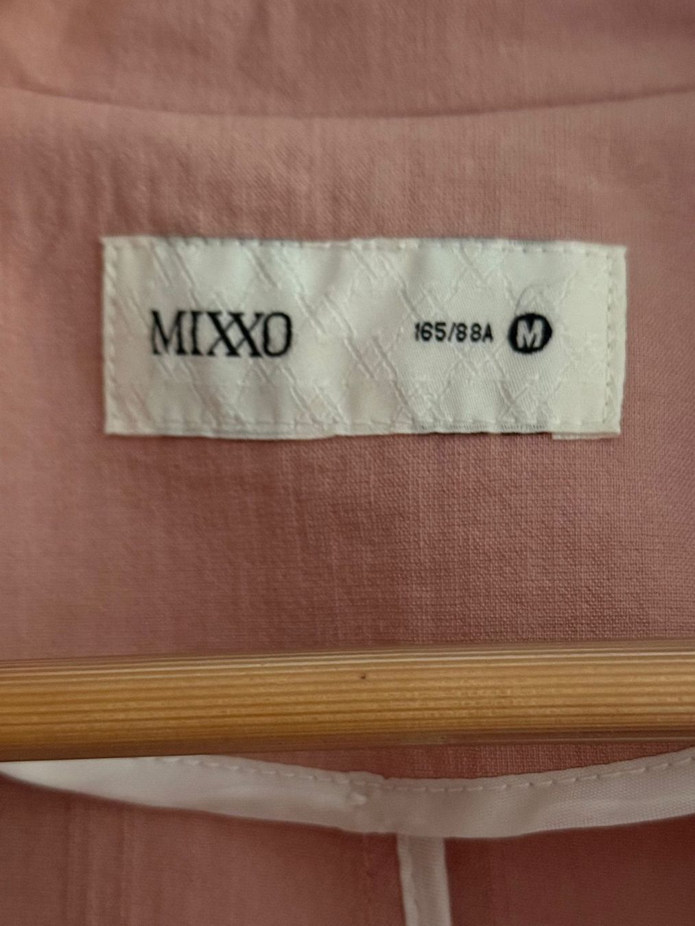 Giacche: Summer blazer Mixxo Size M – Usato da Bachenbülach venduto da Shukkley 2