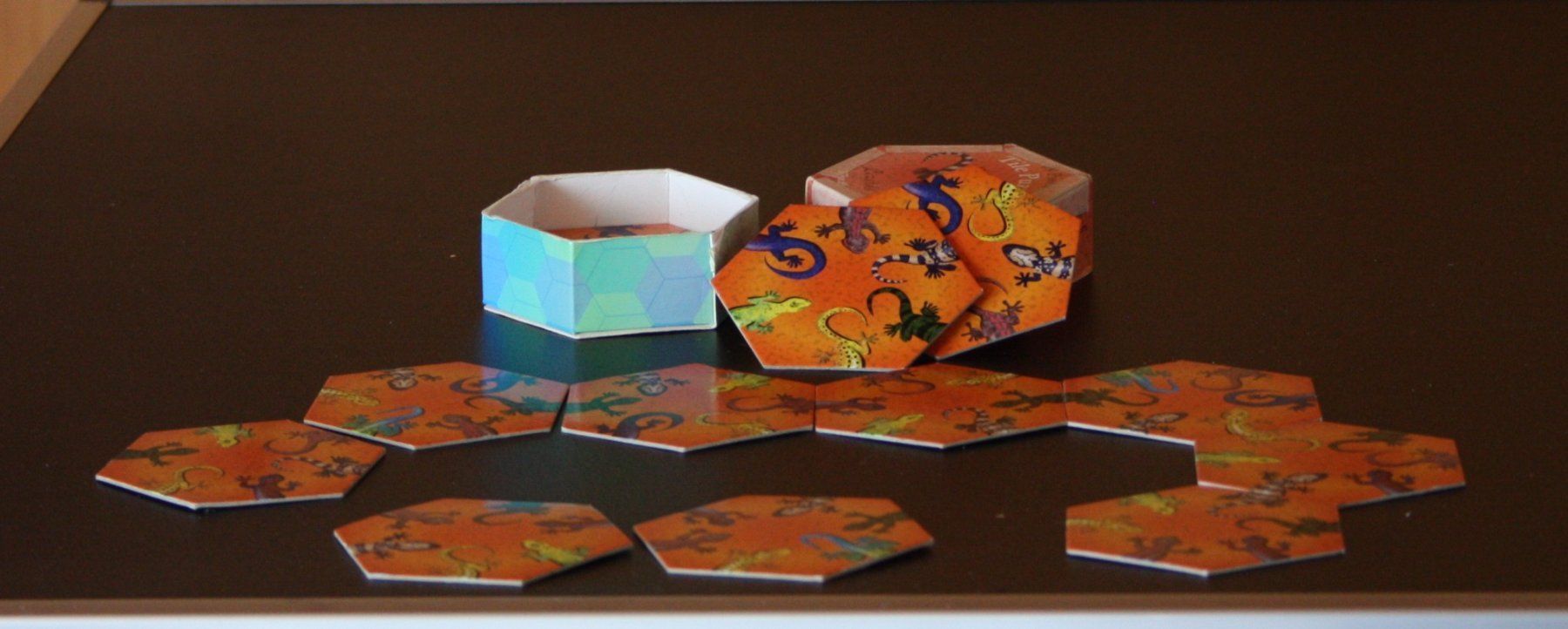 Puzzle: Animal Puzzle  Tile Puzzle  Echsen – Usato da Flüelen venduto da Diversicum-Shop