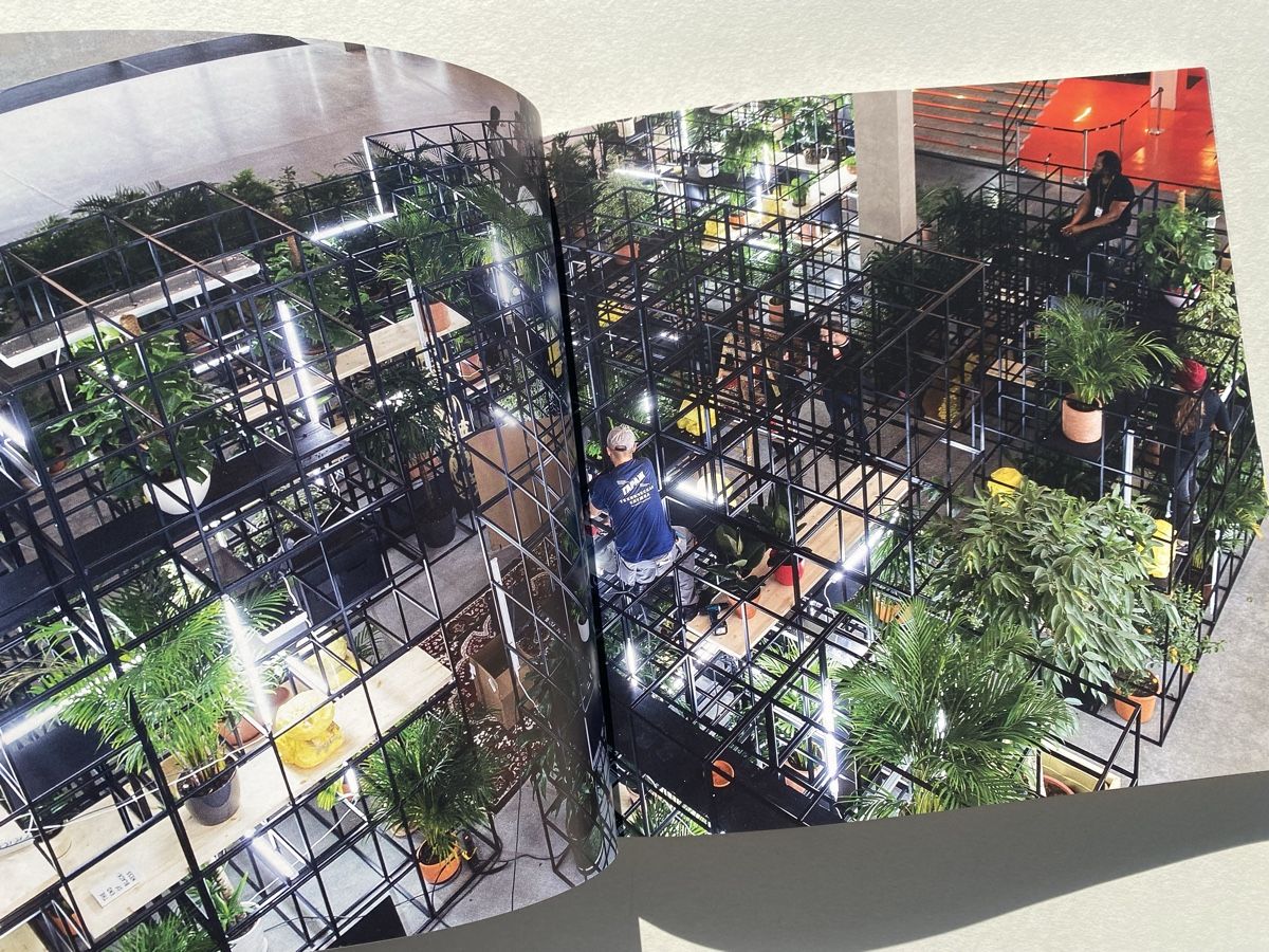 Bücher: Rashid Johnson: Garage Museum Book, Art Installation. – Gebraucht aus Zürich von Coffeetable88 3