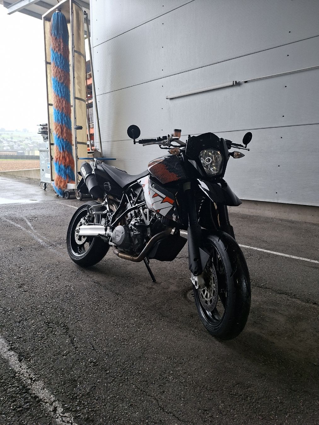 KTM Strada: KTM 990 SUPERMOTO – Usato da Ermensee venduto da volvo-Turbo 2