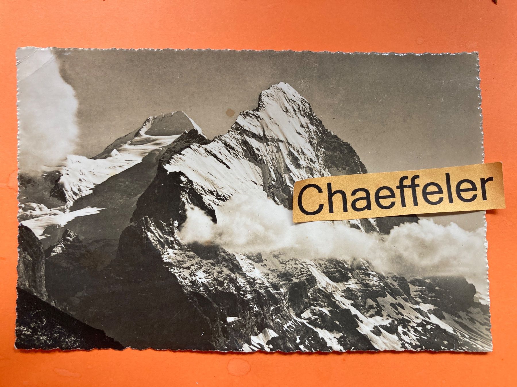 Cartoline postali: Eiger - Mönch von der Grossen Scheidegg. Feldpost – Usato da Zürich venduto da Chaeffeler