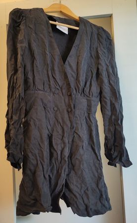 Schwarzes Kleid von The Wolf Gang, passt Reformation, Gr. M