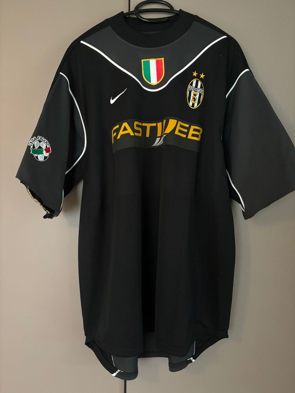 Juventus Canottiere & Pantaloni: Juventus match worn Buffon 2003/2004 – Usato da Erlinsbach SO venduto da goe_6t5q