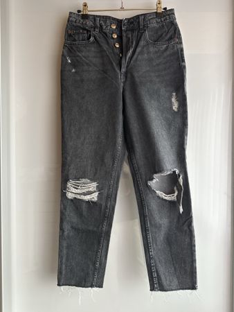 Schwarze Mom Jeans mit Löchern Grösse 36