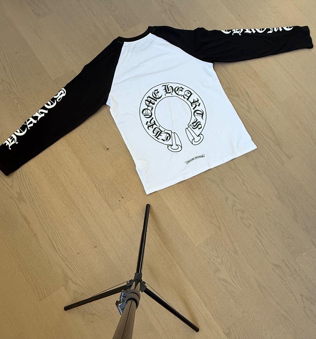 T-shirt: Chrome Hearts Longsleeve Shirt M – Nuovo (secondo la descrizione) da Allschwil venduto da lor_6cgq 7