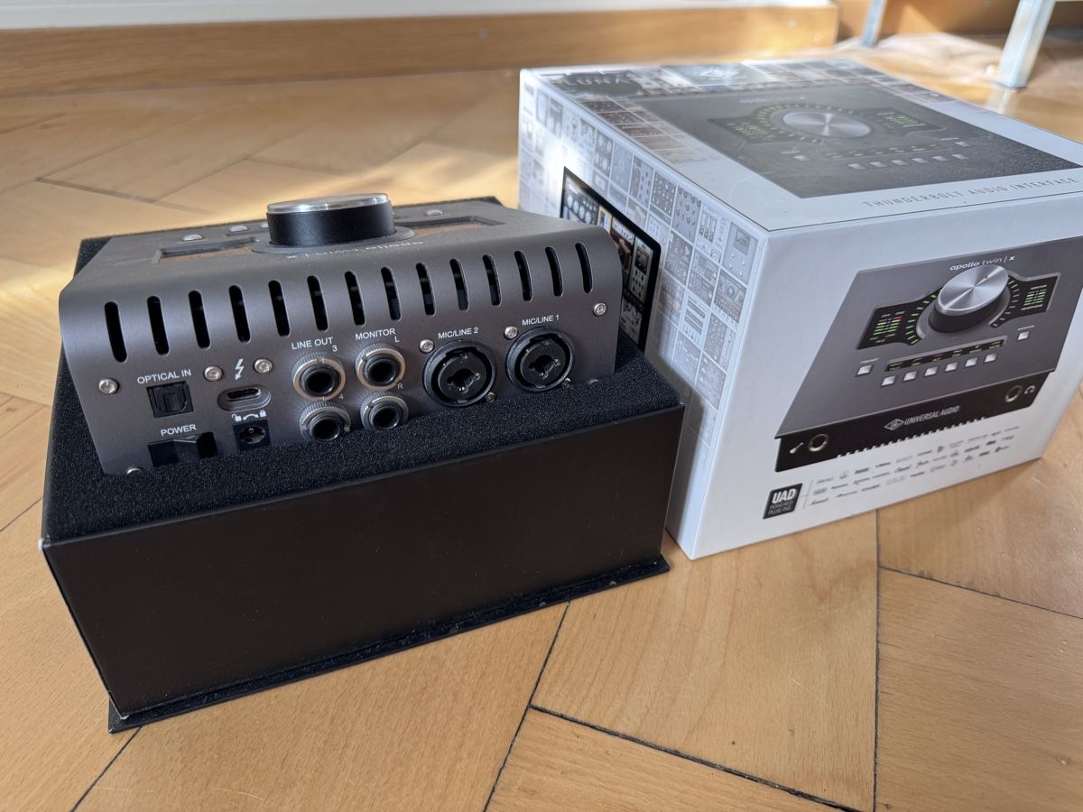 Universal Audio Attrezzatura per studi di registrazione: Universal Audio Apollo Twin X Duo – Usato da Zürich venduto da mateonen 1