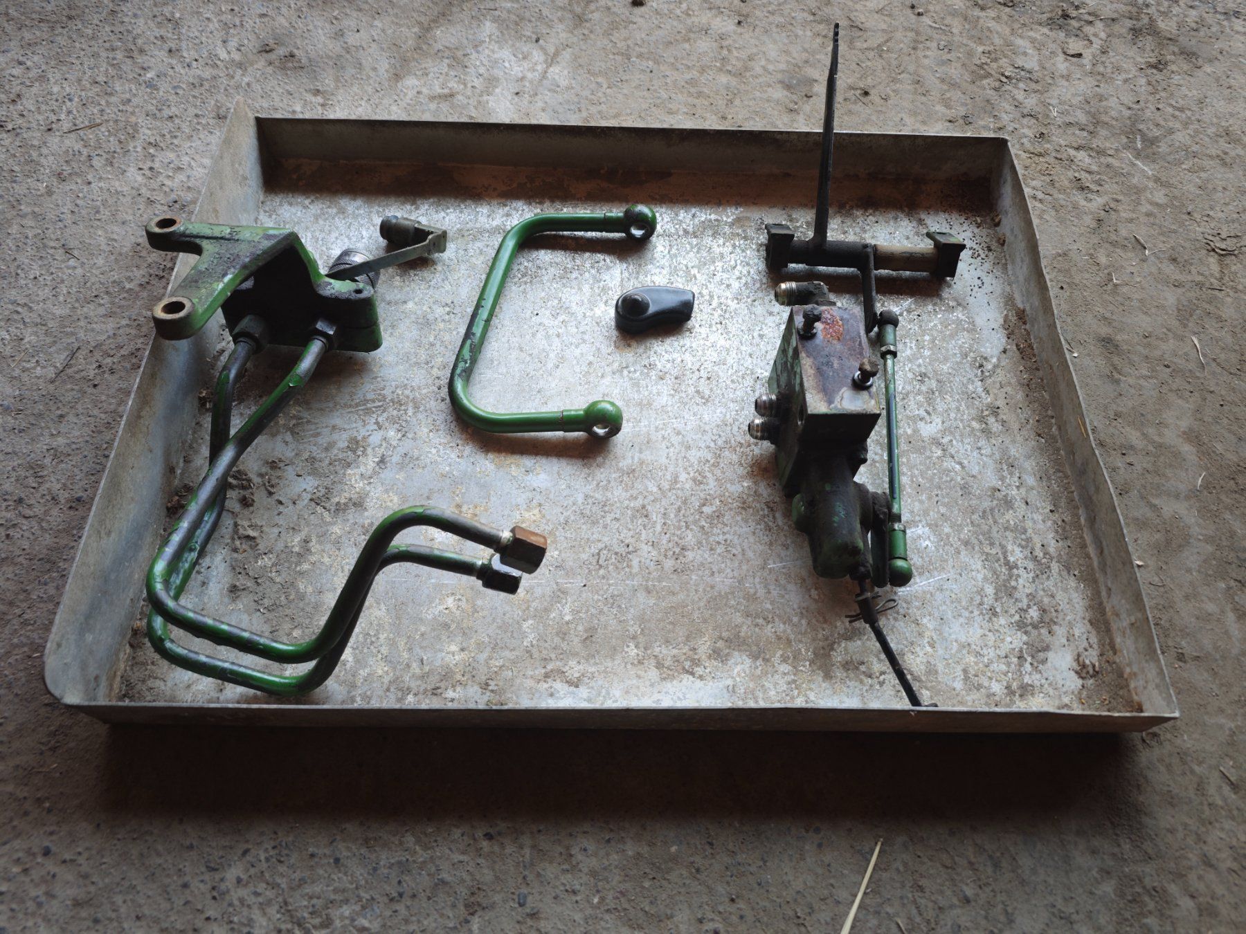 John Deere Trattori: Hydraulikventil John Deere 40er/50er – Usato da Oberhasli venduto da Steyr8180 1