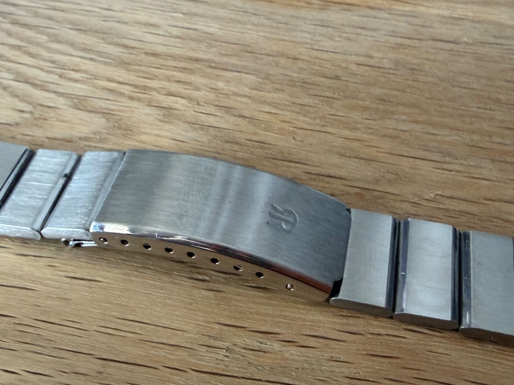 Bracelets: Revue Thommen 21mm – Neuf (Voir description) à Bassecourt par 59.00chf