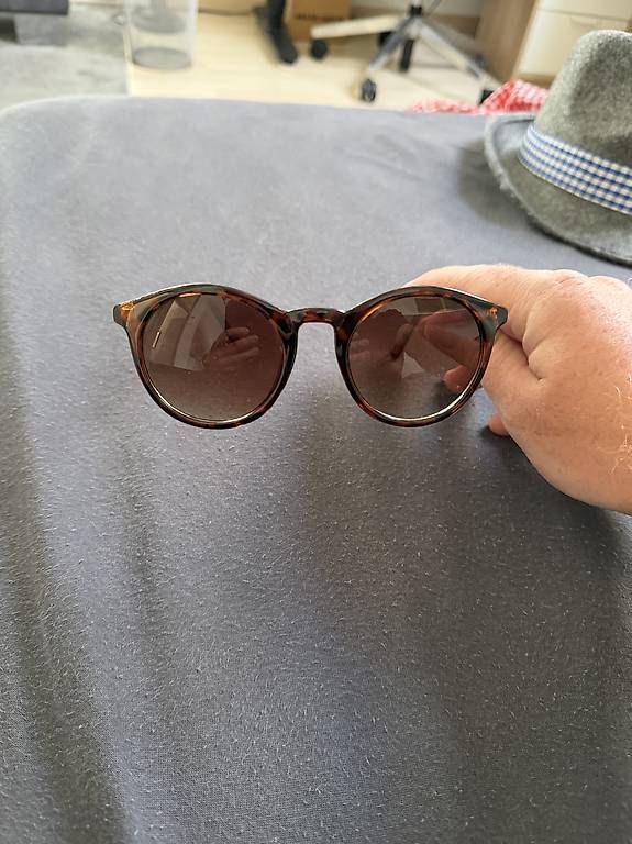 Brillen & Gläser: Sonnenbrille – Gebraucht aus Rain von LuzRaeder 3