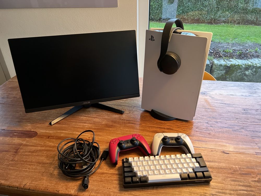 Playstation gaming setup (Gebraucht) in Uetikon am See für CHF 450 ...