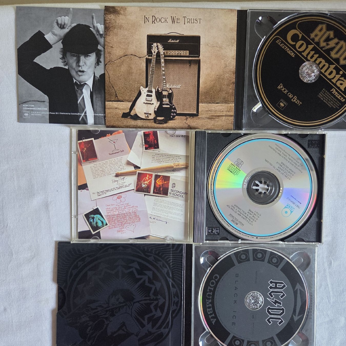 CD: AC/DC   CD Konvolut  – Usato da Stans venduto da Ducati16 6
