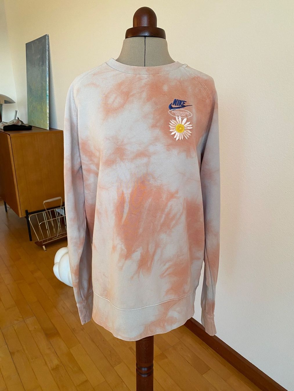 Nike Maglioni & Felpe: Pull nike oversize taille M – Usato da Basel venduto da Maria-Alexa