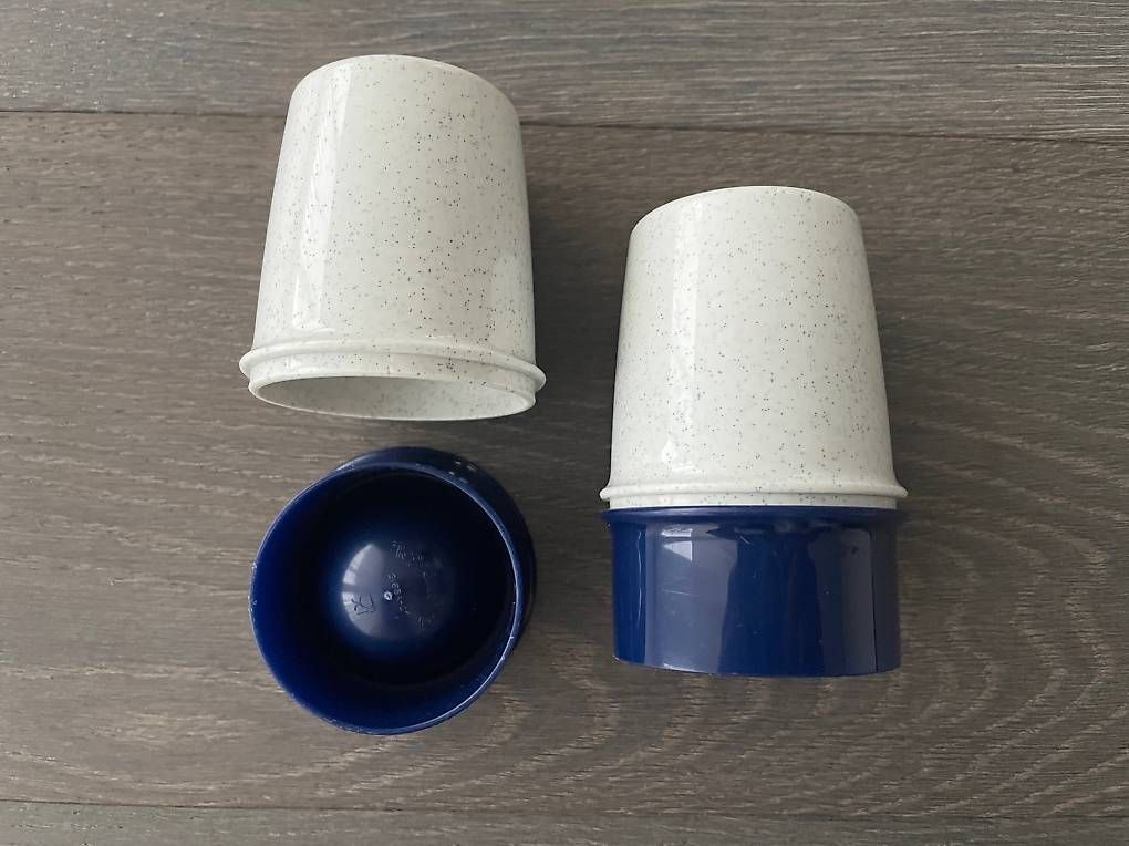 Behälter & Ähnliches: 2 Picknick/Camping Eierkorb/-becher Tupperware – Gebraucht aus Hünenberg von Betsch1 1