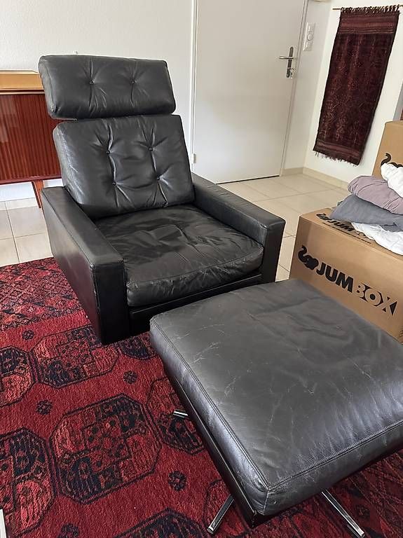 Sessel: Sessel mit Hocker – Gebraucht aus Basel von bar_b2yw
