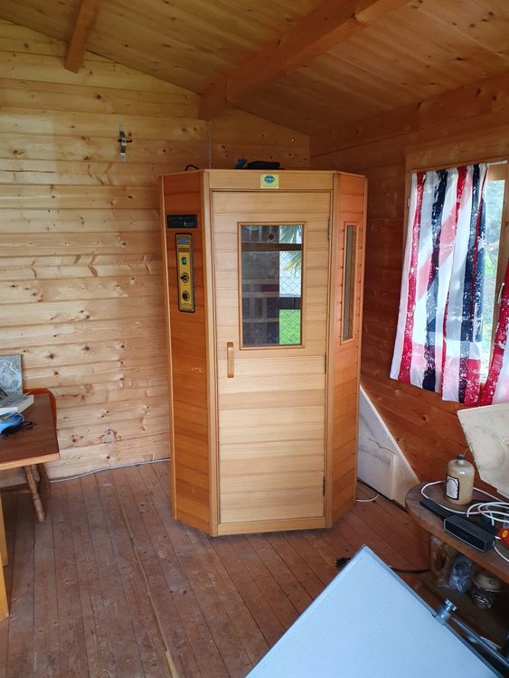 Sauna ( kleine Holzsauna) Kaufen auf Ricardo